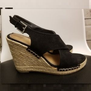 Apt. 9 Black Wedge Sandals Size 6.5